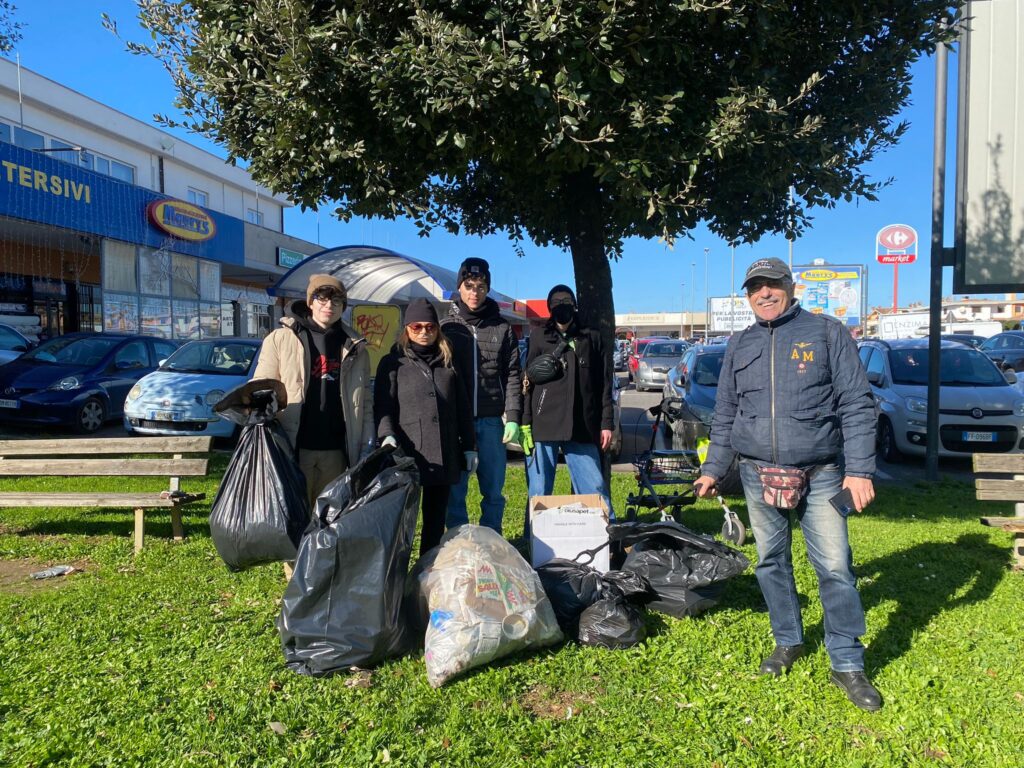 Nuova giornata di sensibilizzazione all’ambiente organizzata dall’associazione Bazar Club e Soci Volontari, in collaborazione con Tekneko e Comune di Ladispoli
